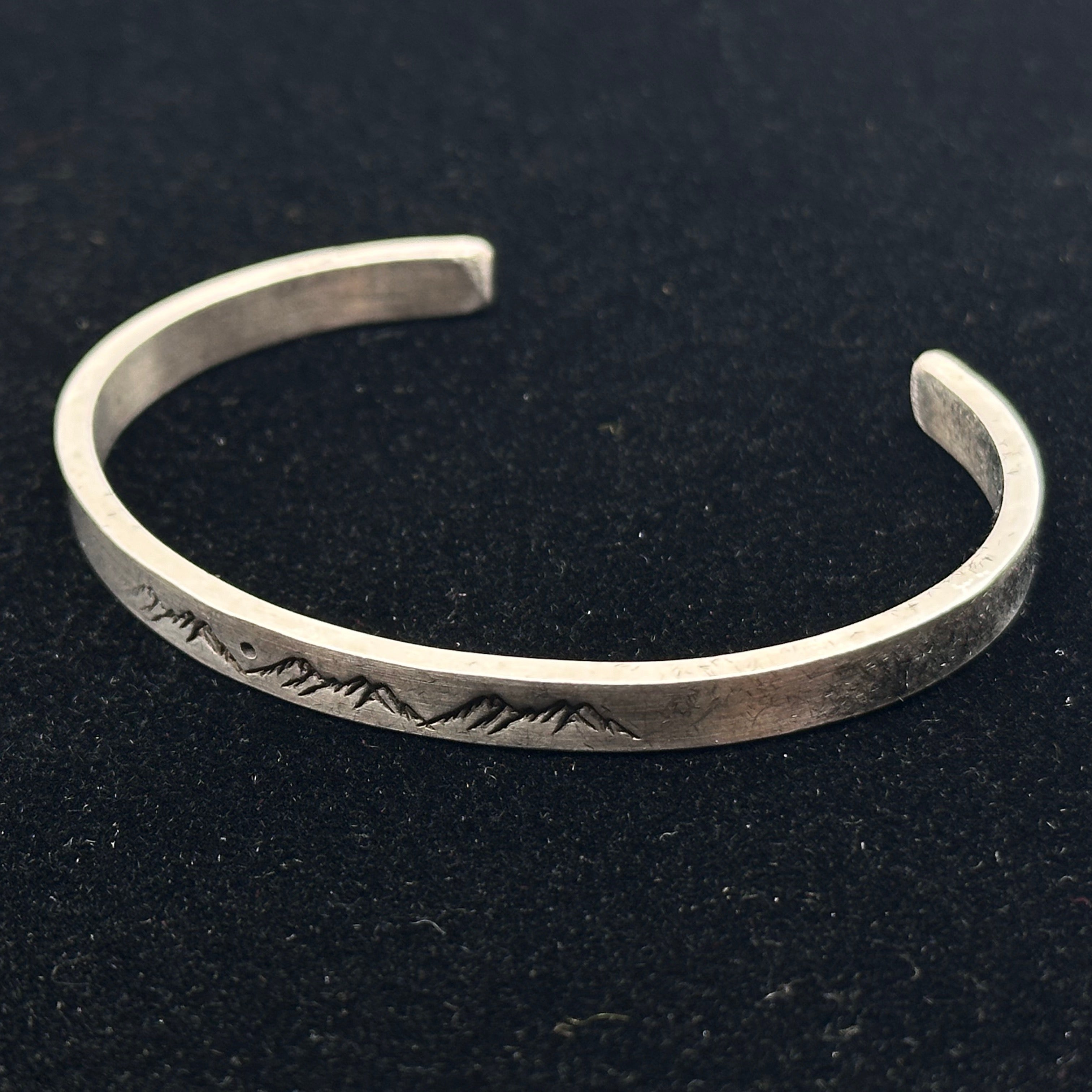 Cordillera Cuff Bracelet - Sterling Silver .925 – The Last Best Store