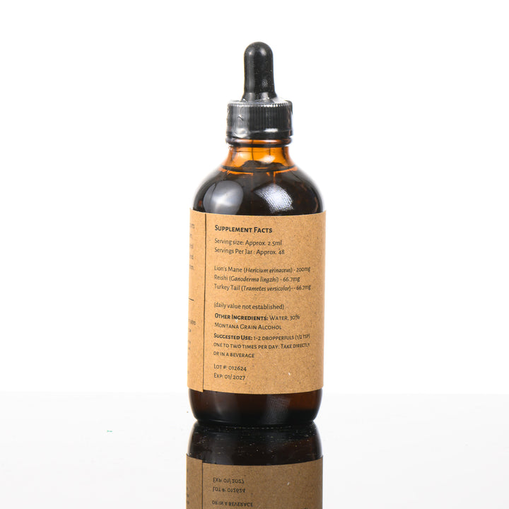 The back of a bottle of Lion's Mane and Turkey Tail Extract by Swift Current Farms